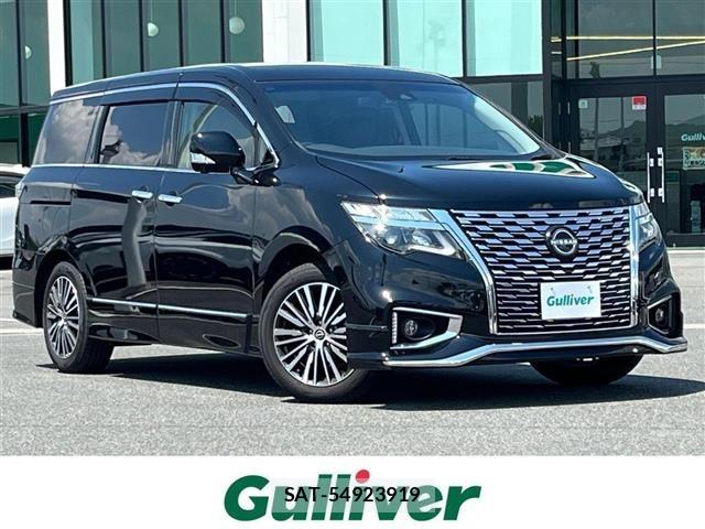 Nissan ELGRAND 2025 8689695-0