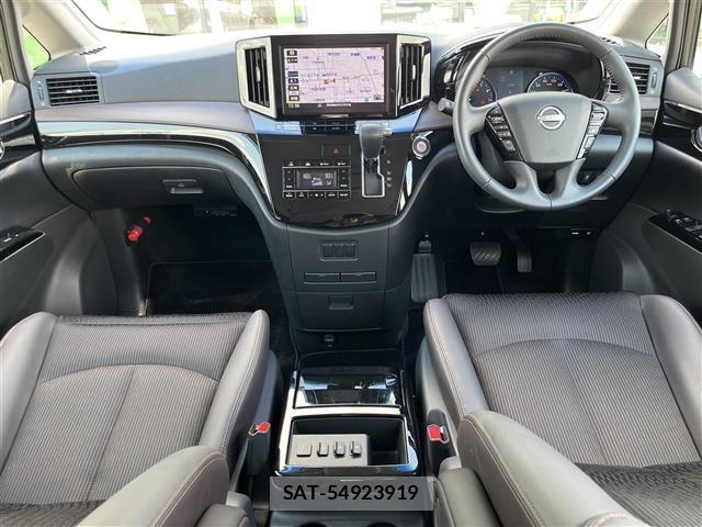 Nissan ELGRAND 2025 8689695-14