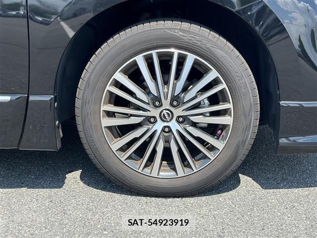 Nissan ELGRAND 2025 8689695-20