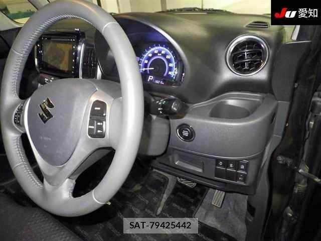 Suzuki SPACIA 2015 8719214-5