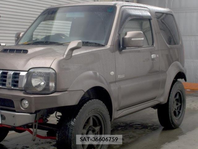 Suzuki JIMNY SIERRA 2013 8916132-4