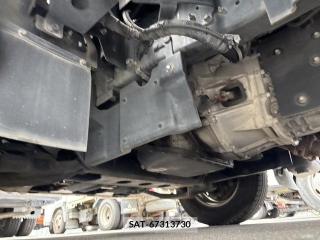 Mazda TITAN 2014 8856611-11