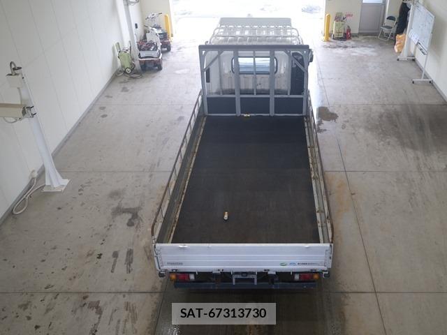 Mazda TITAN 2014 8856611-3