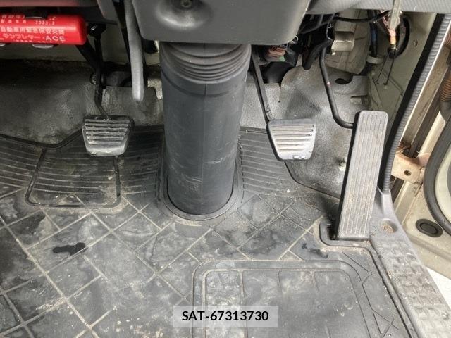 Mazda TITAN 2014 8856611-4