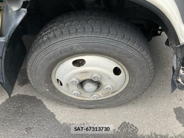 Mazda TITAN 2014 8856611-9
