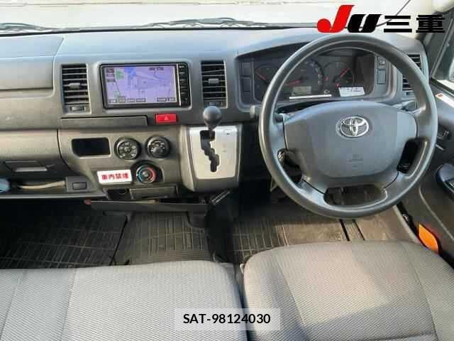 Toyota HIACE VAN 2014 8677749-8