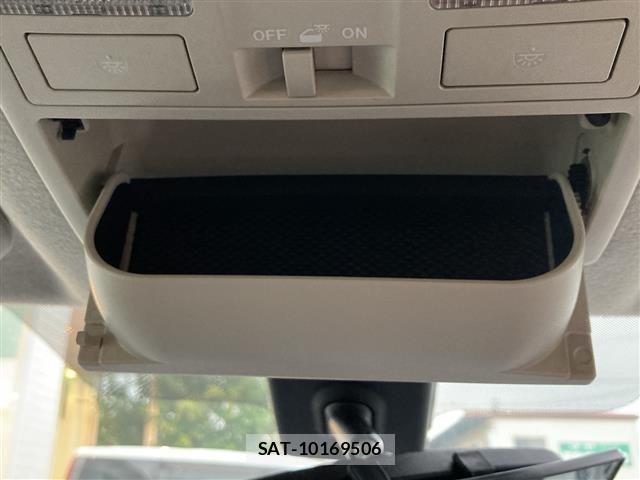 Mazda AXELA 2009 8911701-22