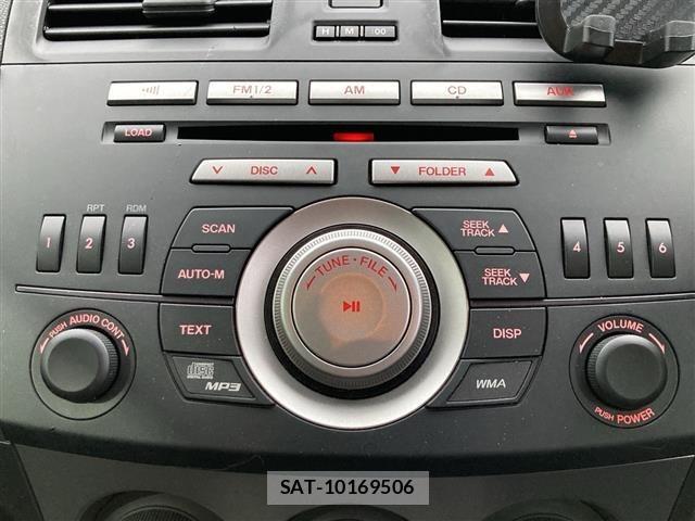 Mazda AXELA 2009 8911701-8