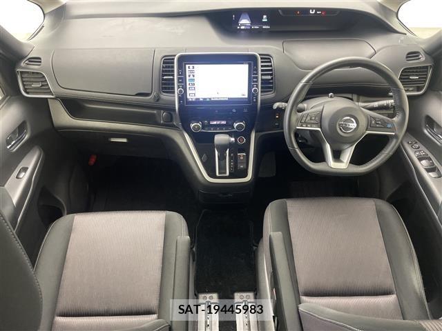Nissan SERENA 2018 8926113-14