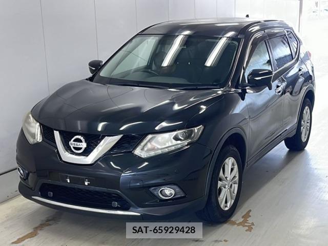 Nissan X-TRAIL 2016 8930110-0