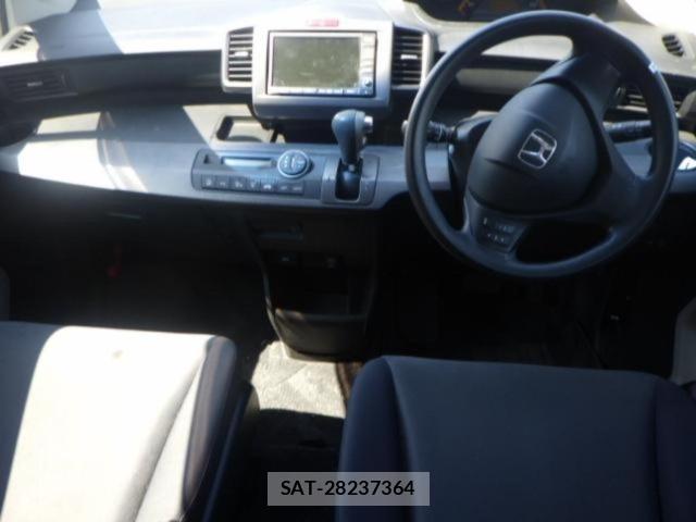 Honda FREED 2010 8716540-3