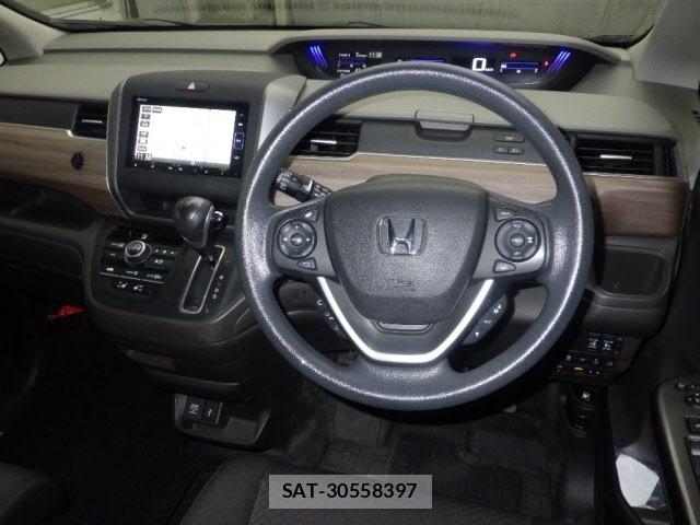 Honda FREED 2021 8683634-3