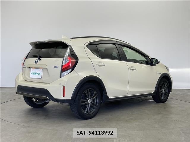 Toyota AQUA 2019 8705590-14