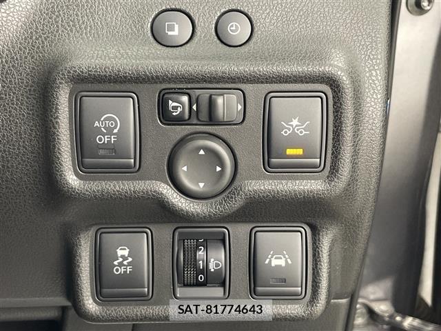 Nissan NOTE 2014 8693284-7