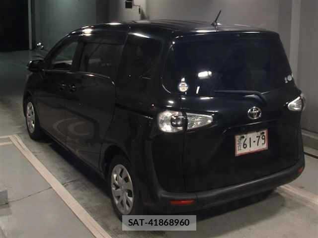 Toyota SIENTA 2017 8863066-1