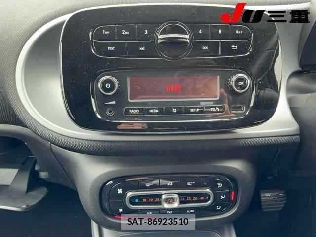 Smart FORFOUR 2017 8801373-11