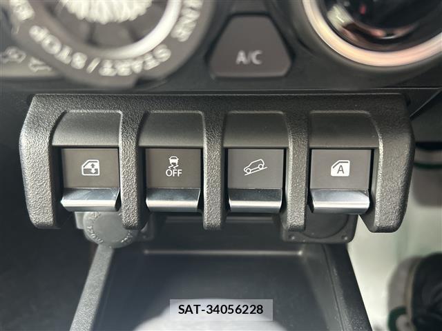 Suzuki JIMNY 2023 8932665-7