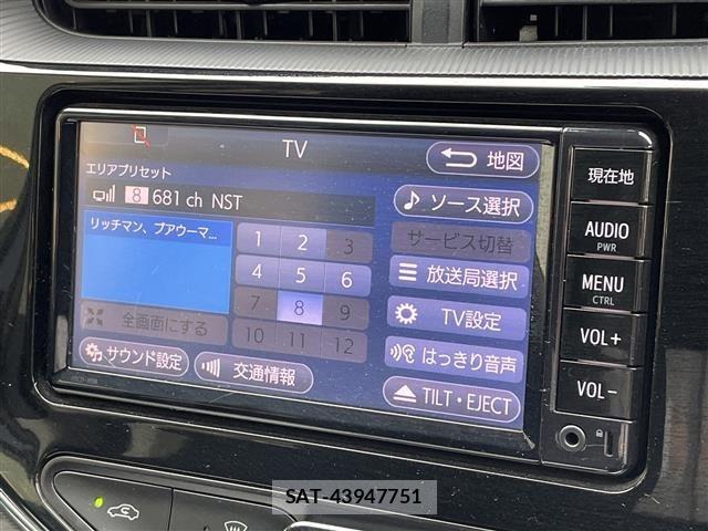 Toyota AQUA 2018 8705591-17