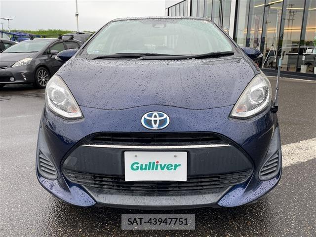 Toyota AQUA 2018 8705591-2