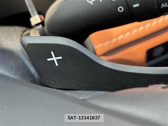 Toyota VELLFIRE 2024 8905030-1