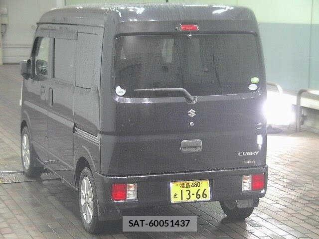 Suzuki EVERY 2015 8927633-1