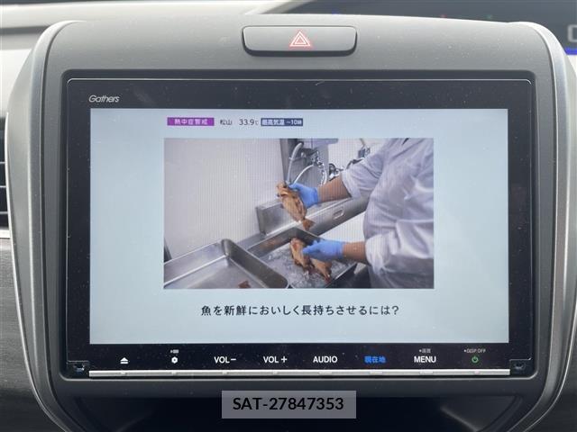 Honda FREED 2022 8684465-16