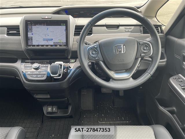 Honda FREED 2022 8684465-18
