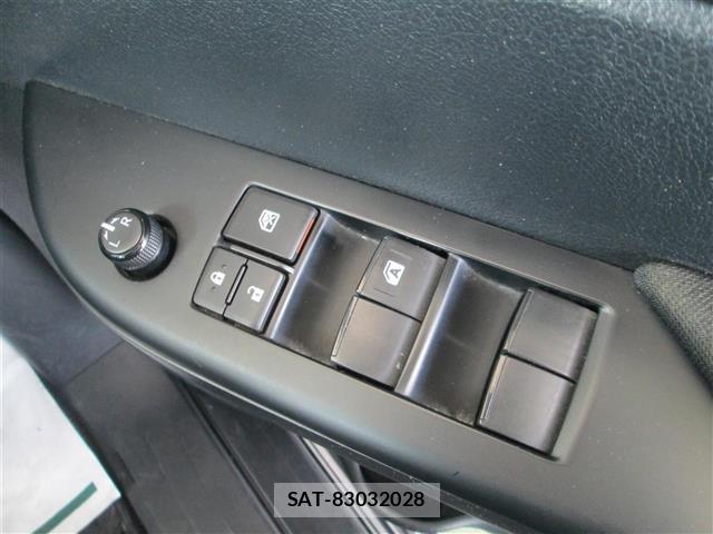 Toyota HILUX 2018 8682882-18