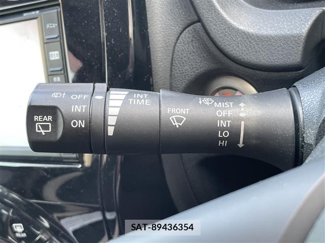 Nissan NOTE 2017 8693285-10