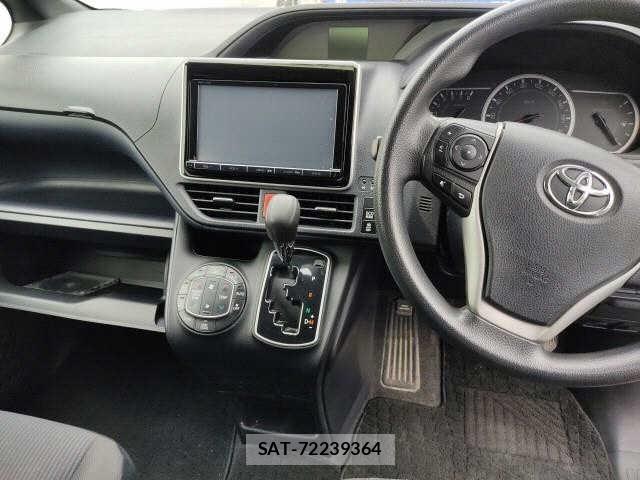 Toyota NOAH 2014 8706046-6