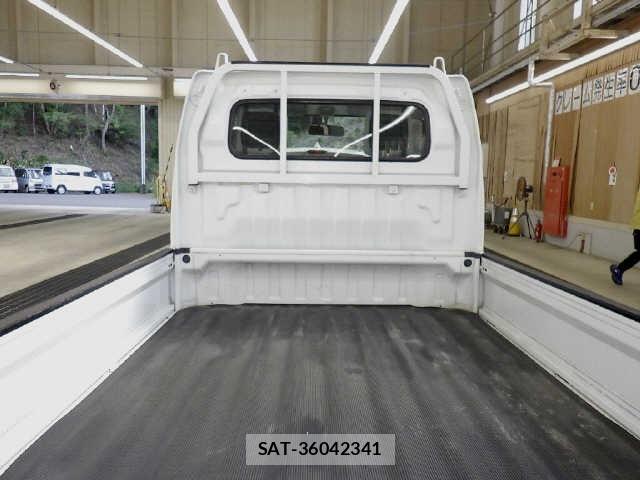 Suzuki CARRY TRUCK 2012 8933488-8