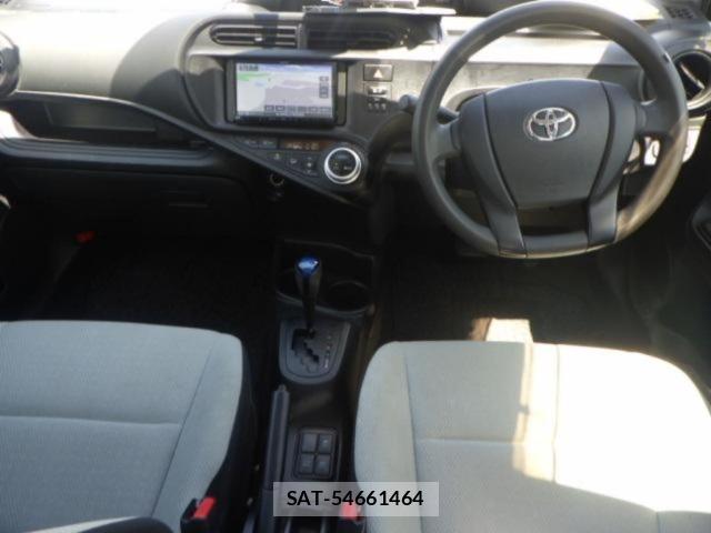 Toyota AQUA 2015 8705916-3