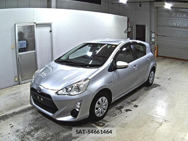 Toyota AQUA 2015 8705916-4