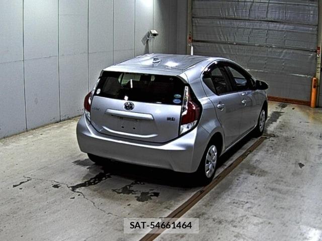 Toyota AQUA 2015 8705916-5