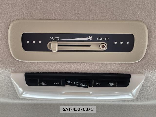 Nissan SERENA 2018 8671608-11