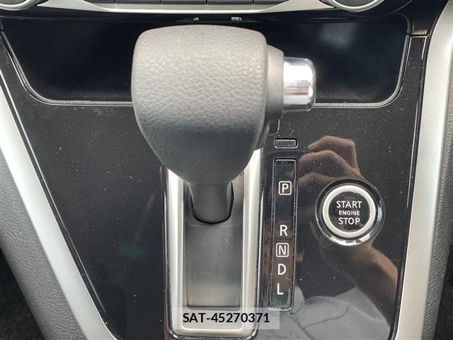 Nissan SERENA 2018 8671608-12