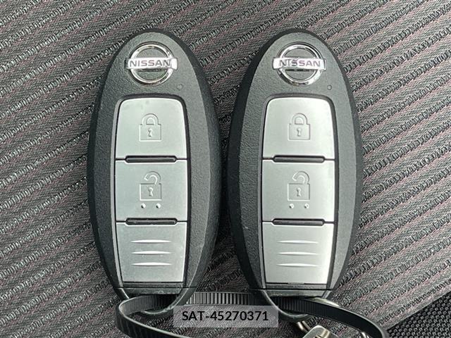 Nissan SERENA 2018 8671608-2