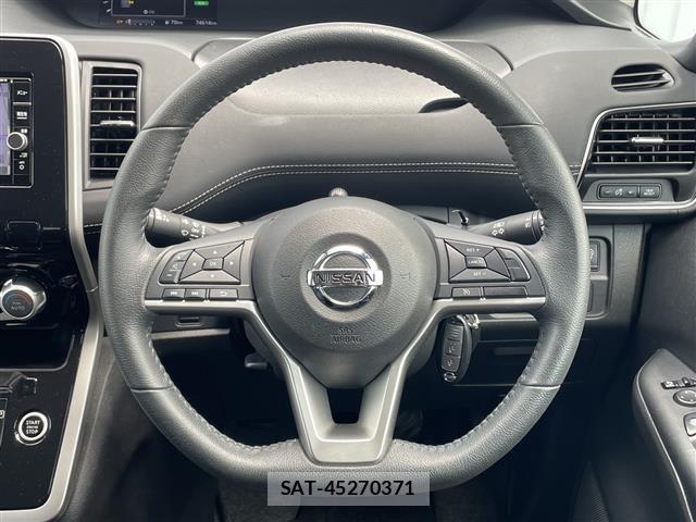 Nissan SERENA 2018 8671608-22