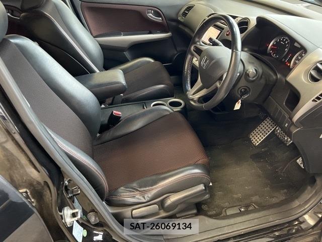 Honda STREAM 2014 8931268-4