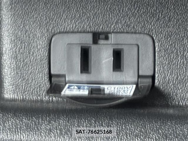 Toyota HIACE VAN 2023 8910511-3
