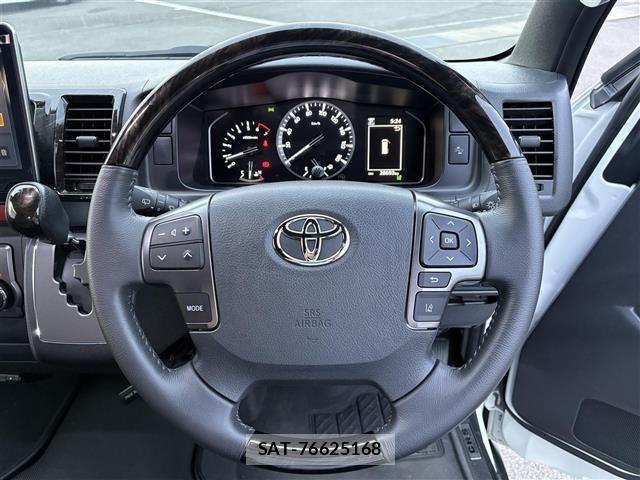 Toyota HIACE VAN 2023 8910511-5