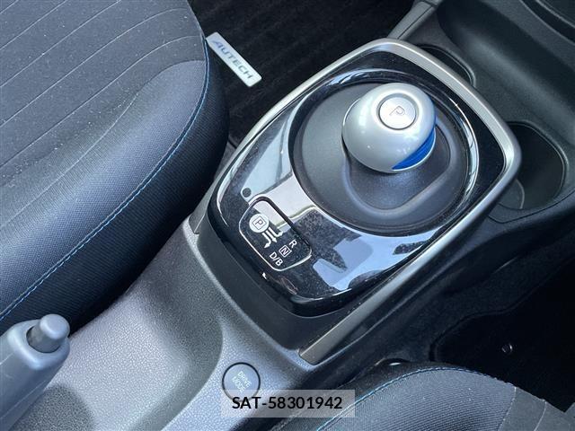 Nissan NOTE 2018 8693286-2