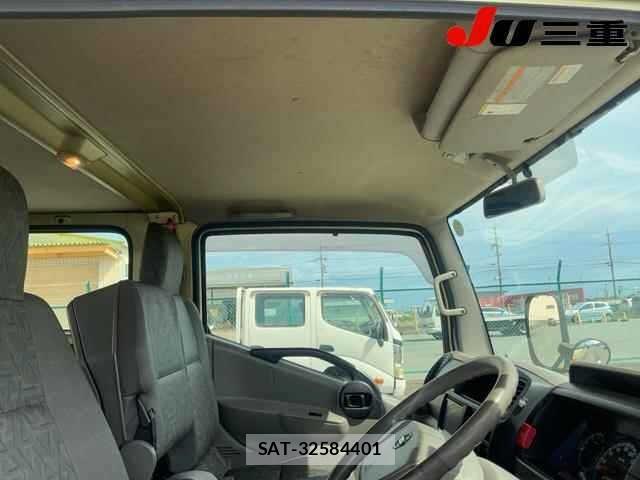 Nissan ATLAS 2013 8894987-12