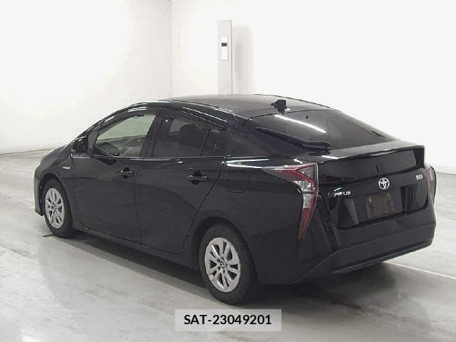 Toyota PRIUS 2016 8911380-1