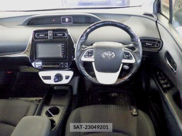 Toyota PRIUS 2016 8911380-3