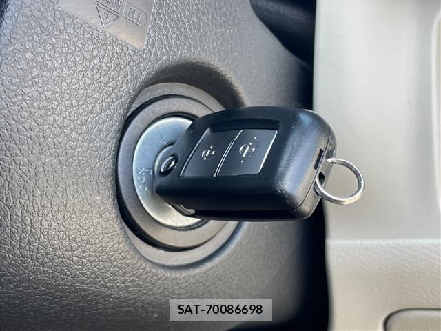 Nissan SERENA 2018 8671612-1