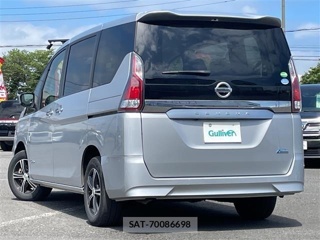 Nissan SERENA 2018 8671612-13