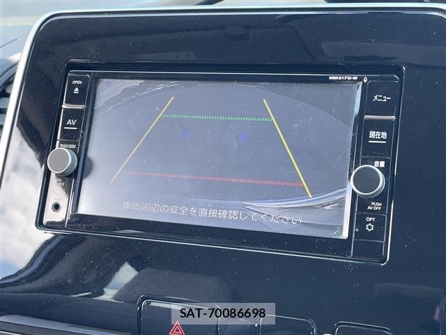 Nissan SERENA 2018 8671612-17