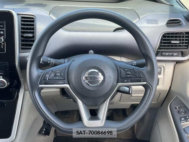 Nissan SERENA 2018 8671612-6