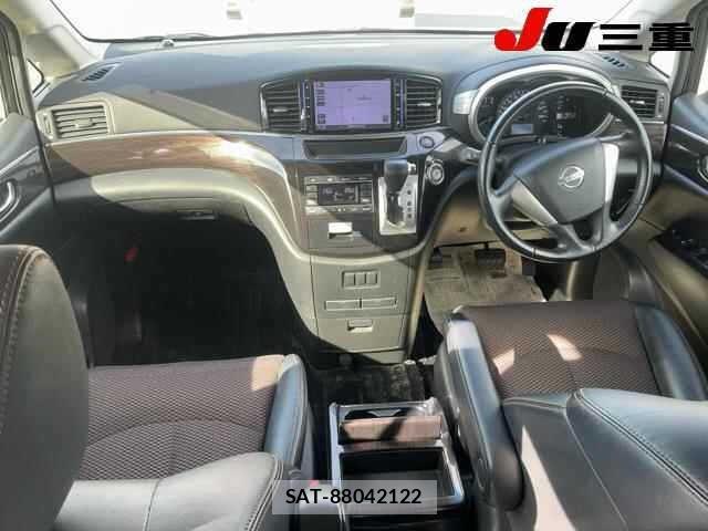 Nissan ELGRAND 2013 8908907-8